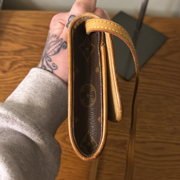 Louis Vuitton twin pochette GM - Picture 4 of 7